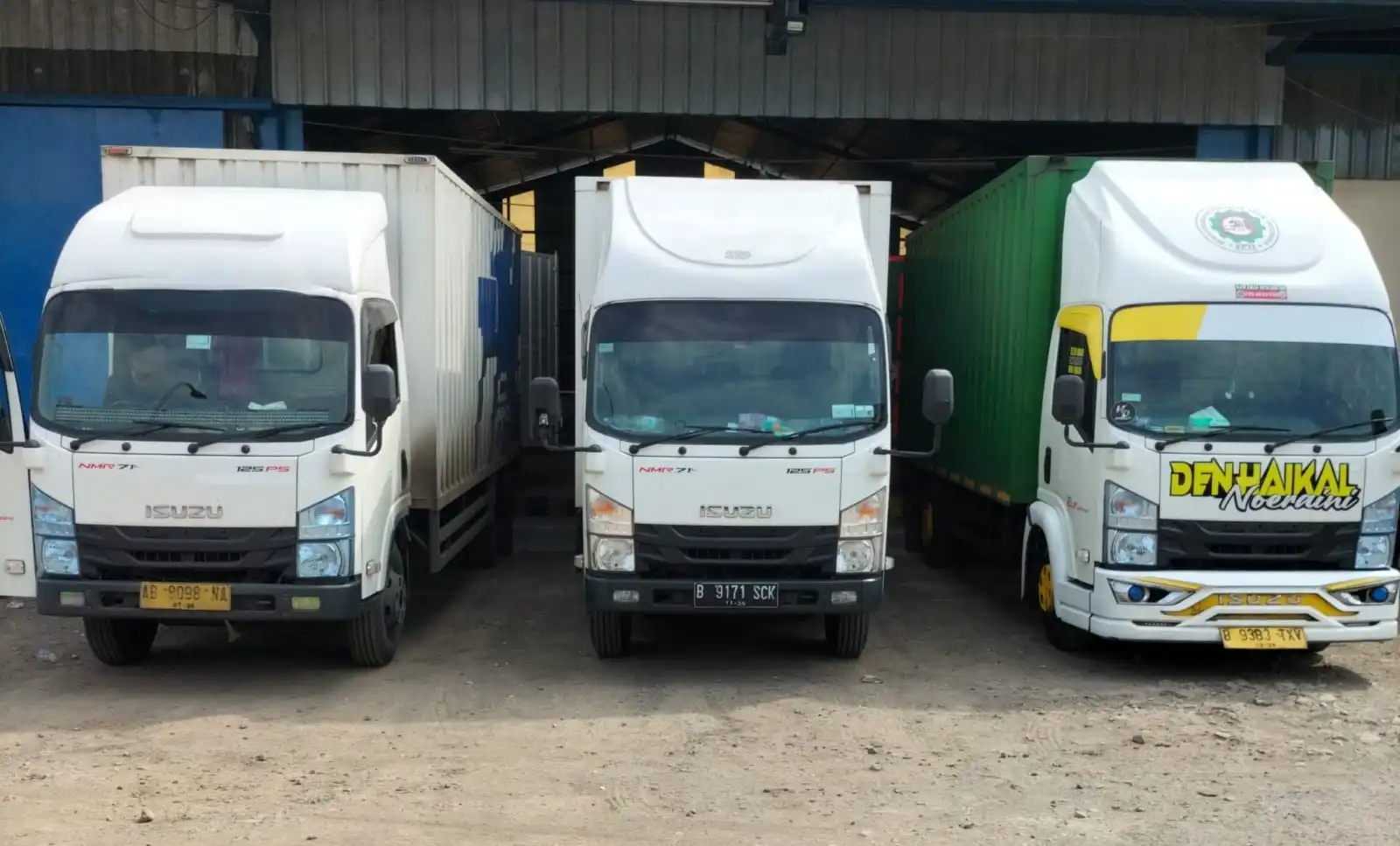 sewa truk jakarta
