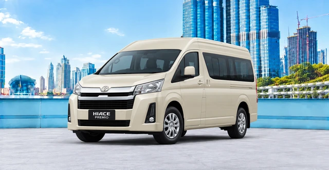 Toyota Hiace Premio — rental mobil Sindutrans