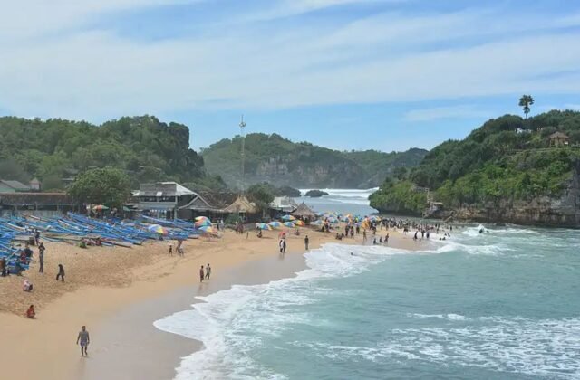 Pantai Jogja yang Viral