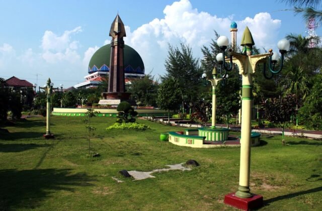 Rental Mobil Lepas Kunci di Sampang